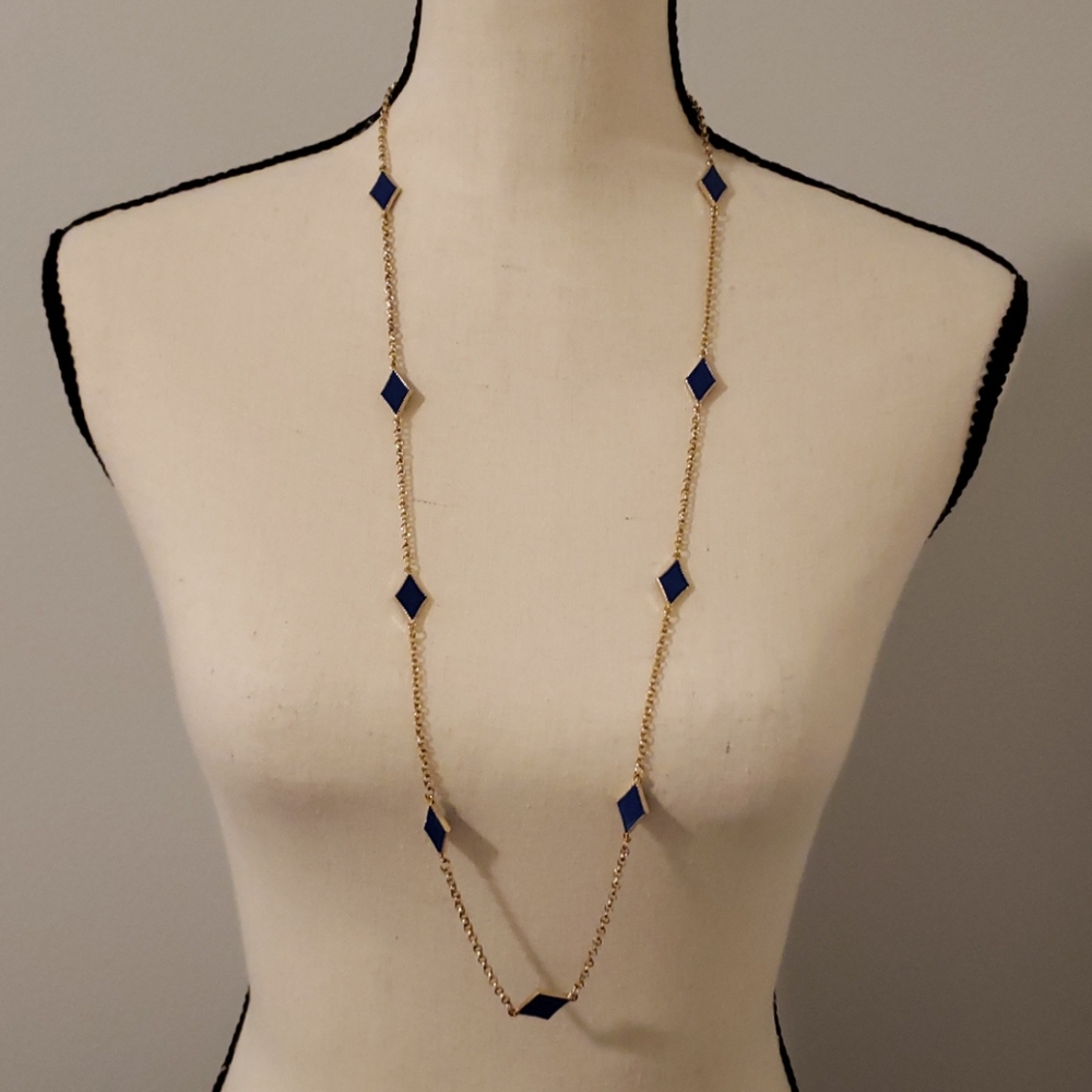 Blue diamond station necklace